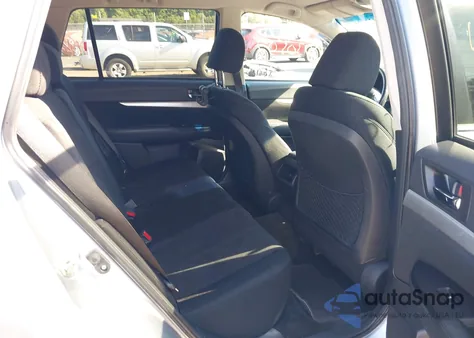 2013 Subaru Outback 2.5I Premium z USA, uszkodzony, nr VIN 4S4BRBCC7D3278460